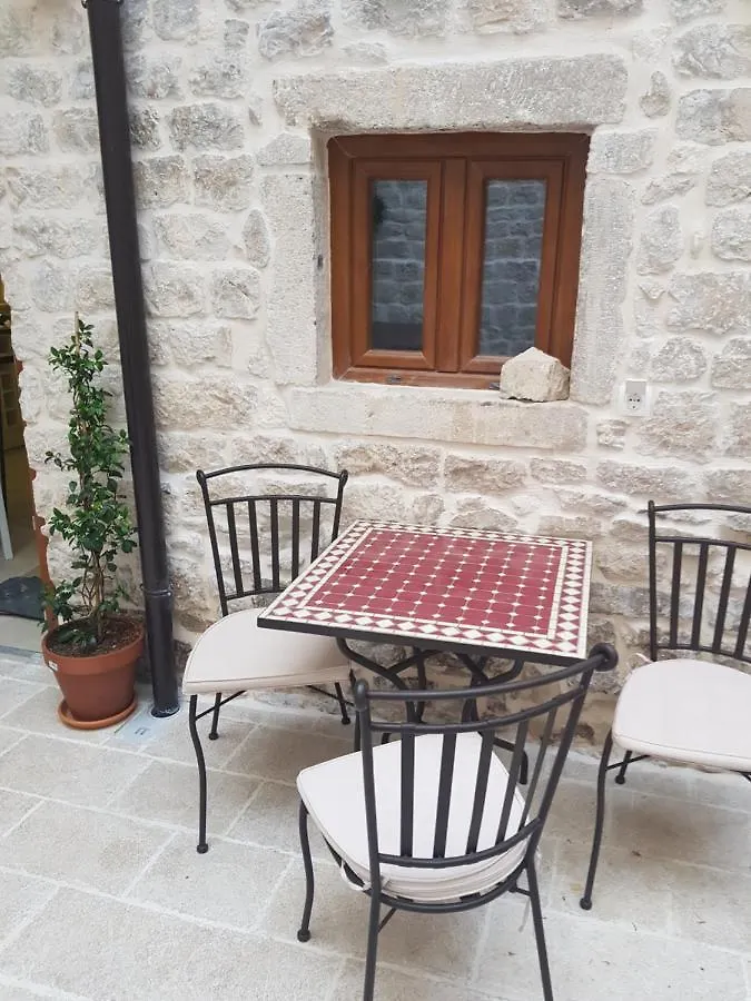Villa Kudelik - Stone Story Bed & Breakfast