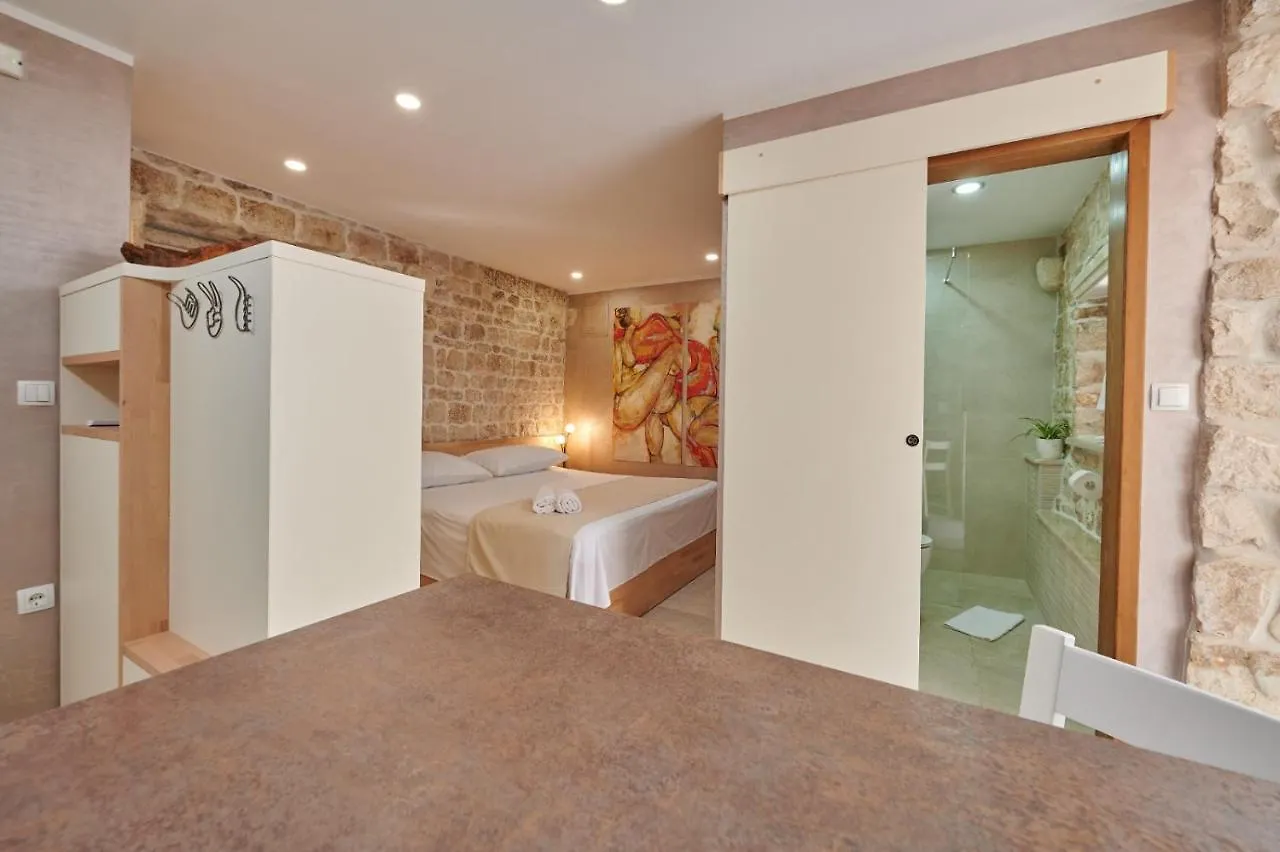 Villa Kudelik - Stone Story 4*, Trogir Croatia
