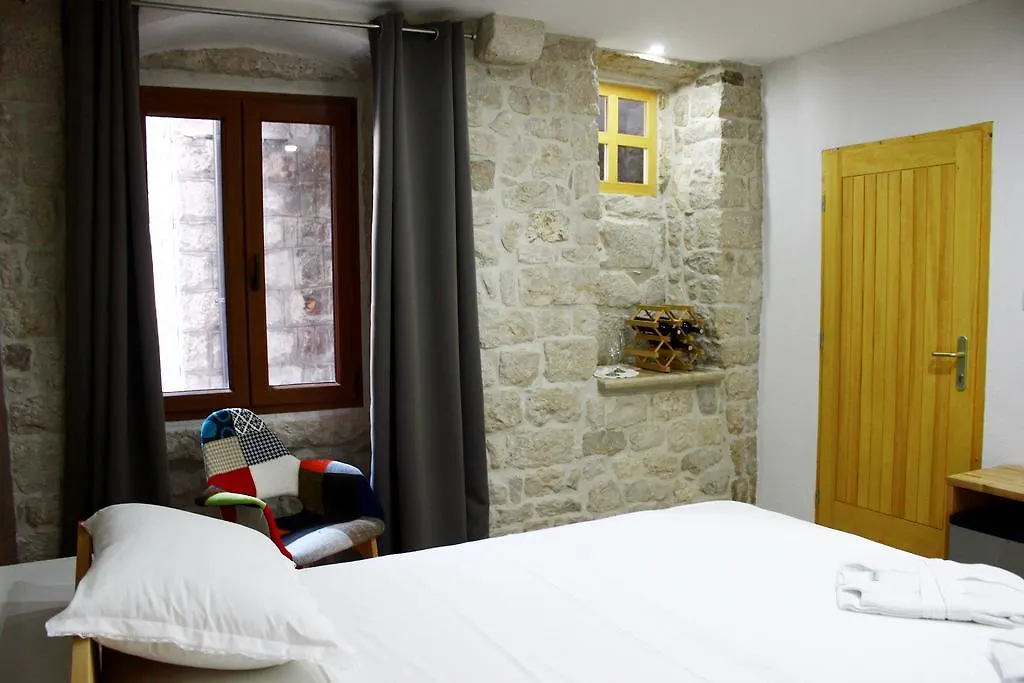 Bed & Breakfast Villa Kudelik - Stone Story