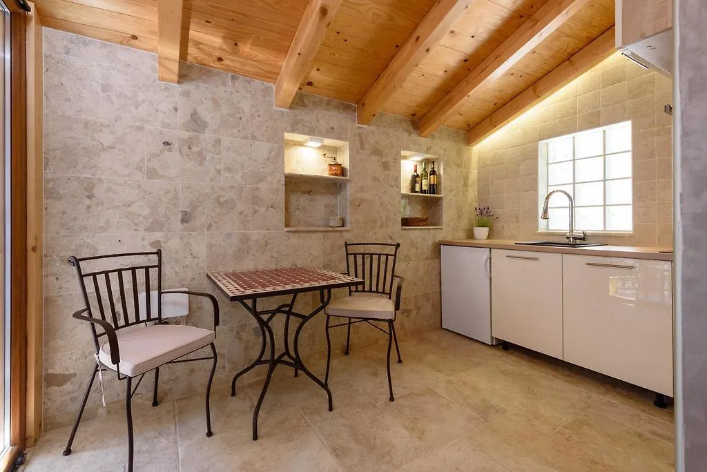 Villa Kudelik - Stone Story 4*, Trogir